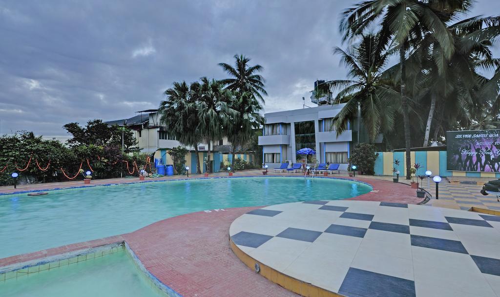 Silver Sands Beach Resort Colva Exterior photo
